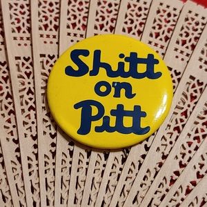 Vintage Button they sure don't make these any more 1977